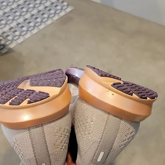 WOMEN'S Brooks LEVITATE 3 running shoes  size 8 GREY - Picture 7 of 10